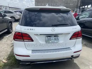 Mercedes-Benz GLE-Class 2017 White