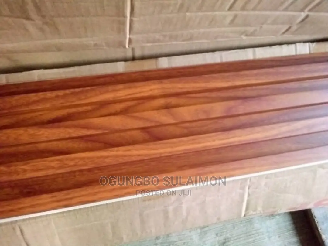 Rubber Wall Claddings 9ft by 7inches