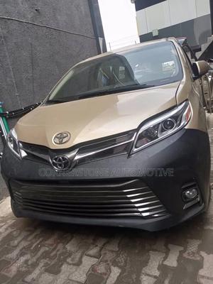 Complete Bumper Sienna 2020