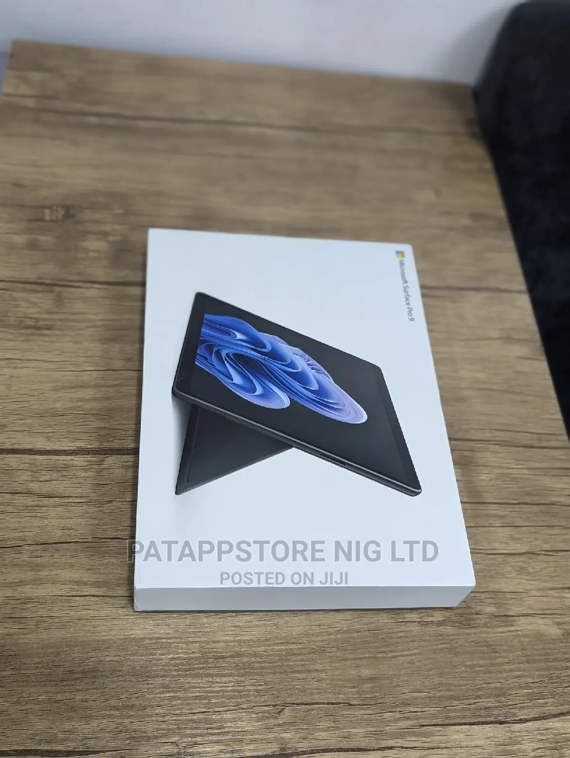 New Laptop Microsoft Surface Pro 9 8GB Intel Core i5 SSD 256GB