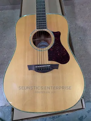 Quality Orange Wood Pure Acoustic Giitar