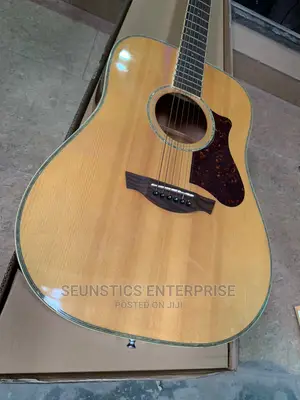 Quality Orange Wood Pure Acoustic Giitar