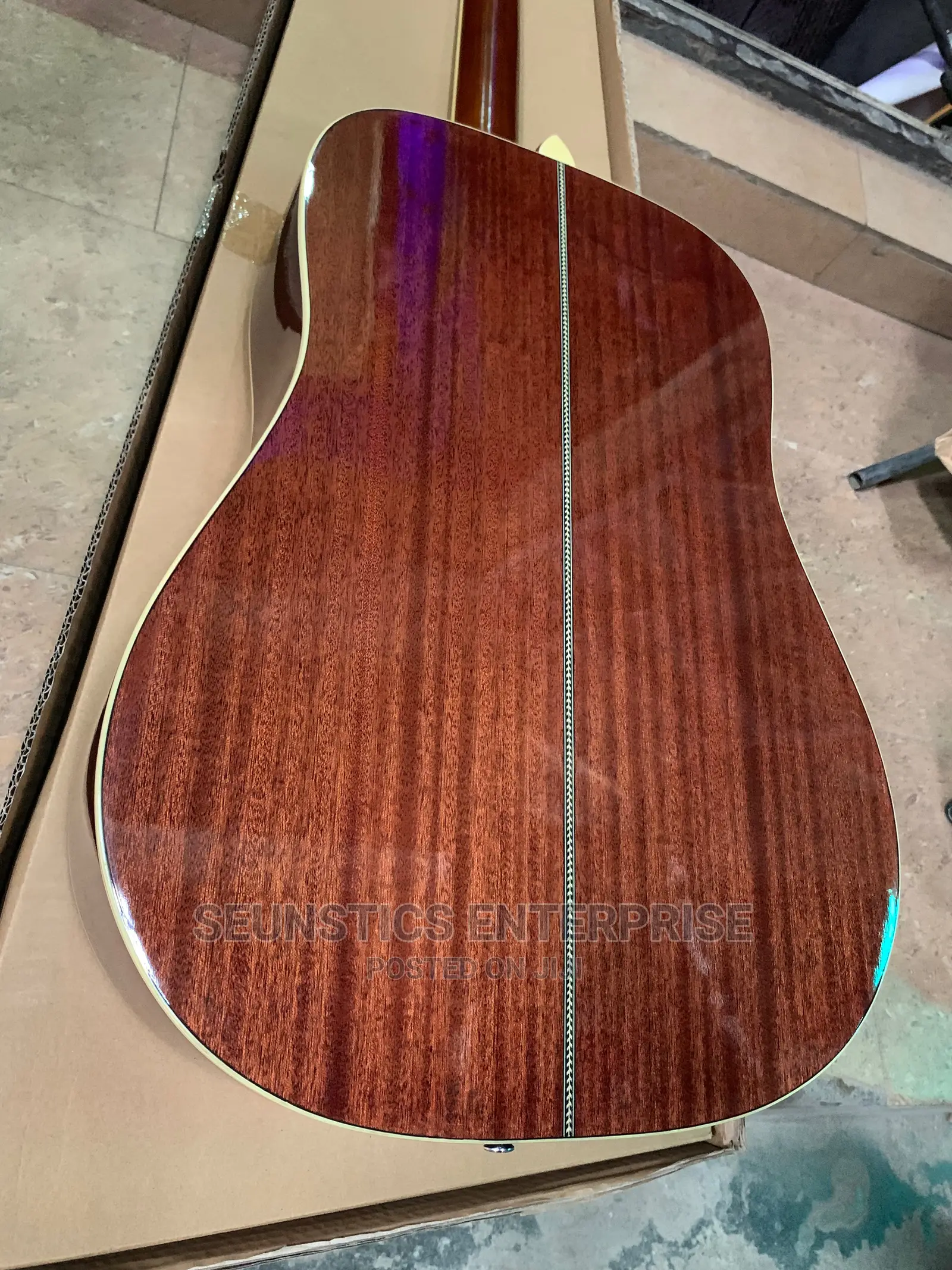 Quality Orange Wood Pure Acoustic Giitar