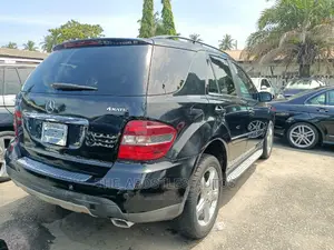 Mercedes-Benz M Class ML350 4x2 2009 Black