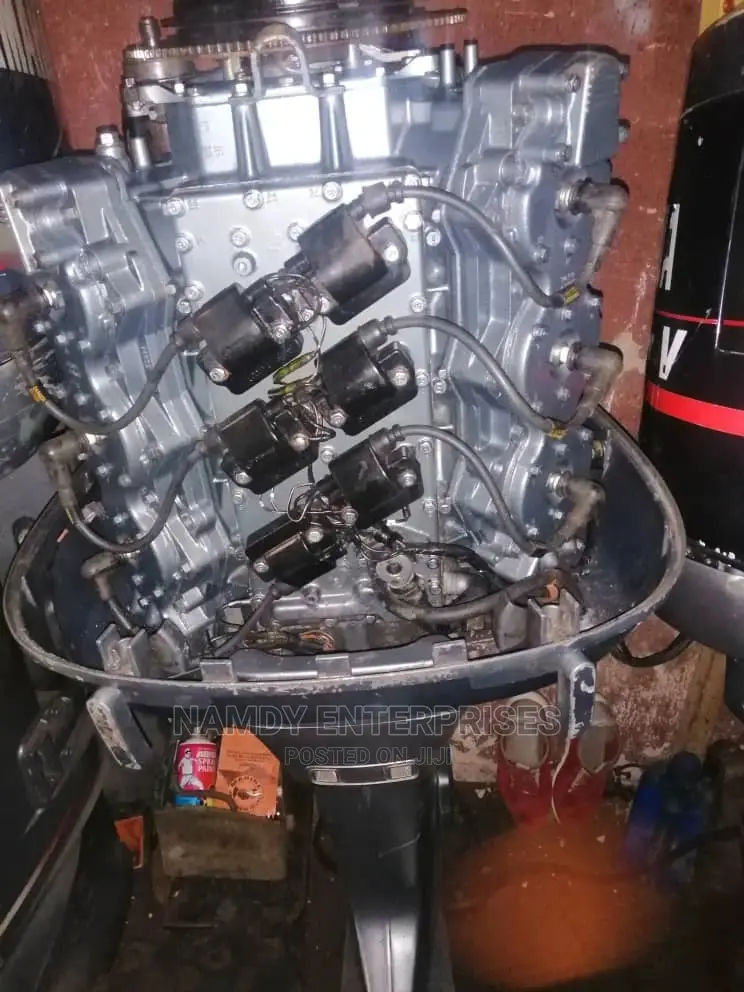200hp Japanese Model Outboard Engine