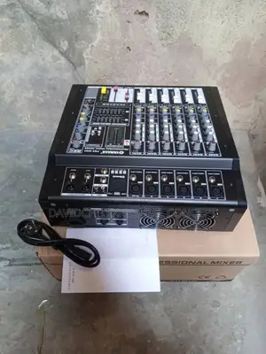 6channel Yamaha Powered Flat Mixer