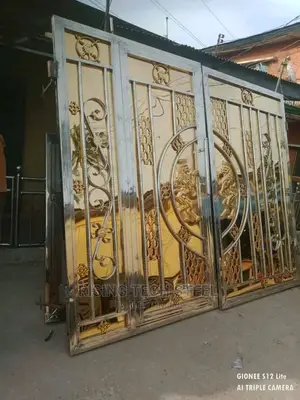 Stainless Gate in Double Open