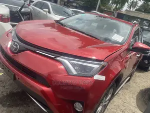 Toyota RAV4 2016 Red