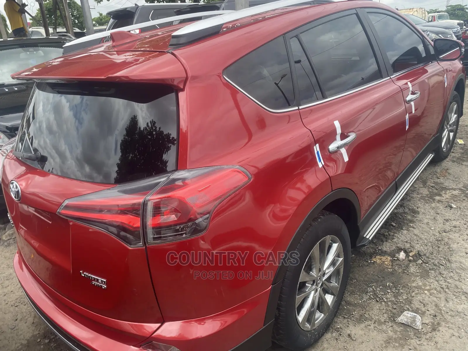 Toyota RAV4 2016 Red
