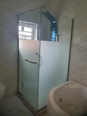 Gold Accessories Glass Cubicle