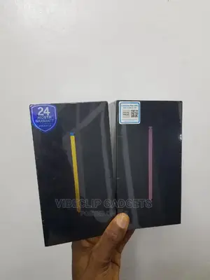 Photo - New Samsung Galaxy Note 9 128 GB Purple