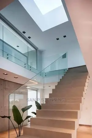 Transparent Staircase Glass
