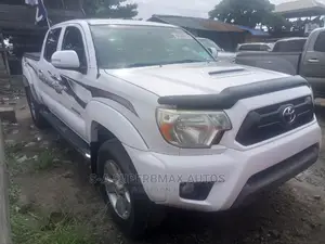 Toyota Tacoma Double Cab V6 Automatic 2012 White