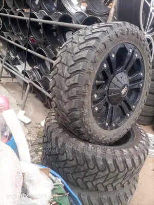 20inches Rim Black Off Road Wit Tyres Tundra