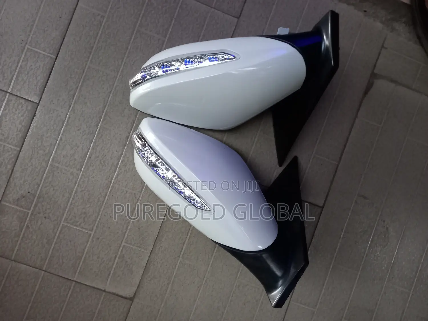 Side Mirror for Hyundai Sonata 2011 and 2014 Model