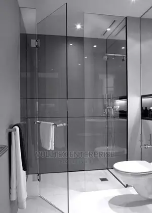 Hinge Door Cubicle