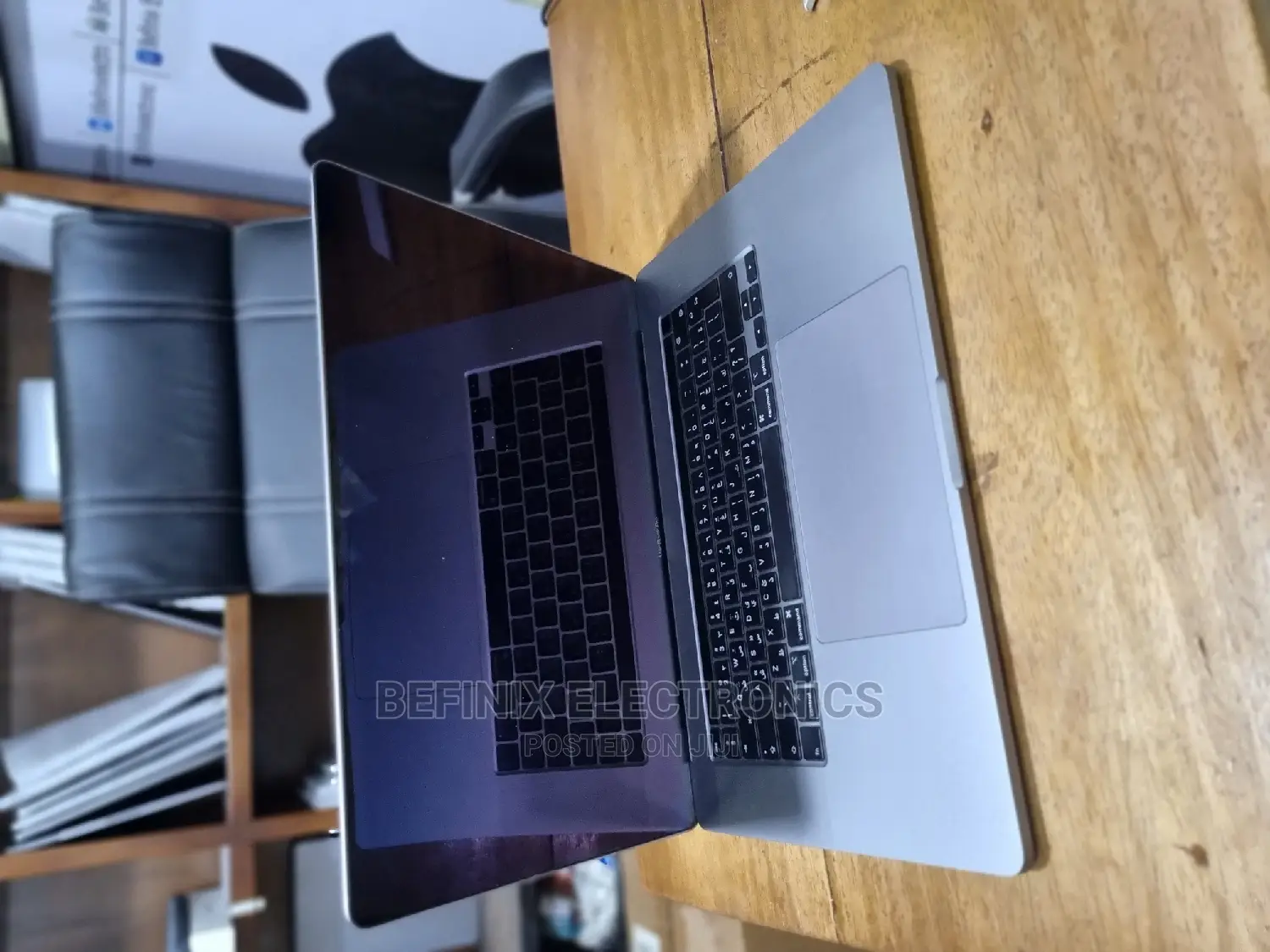 Laptop Apple MacBook Pro 2019 4GB Intel Core I9 SSD 1T