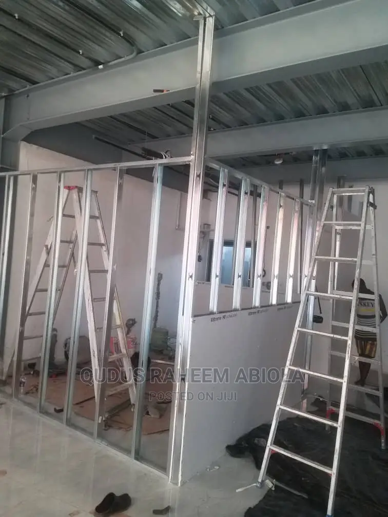 Pop Dry Wall Partition With Screeding