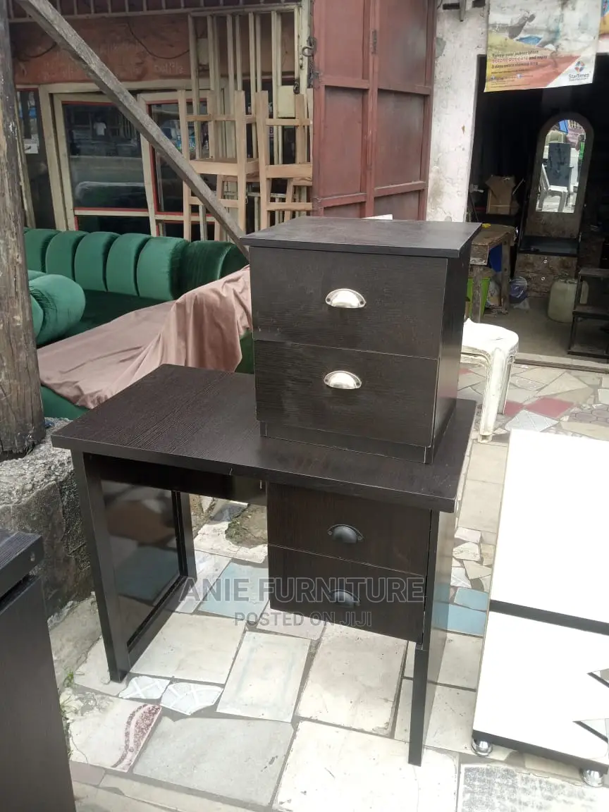 Office Table at Affordable Price
