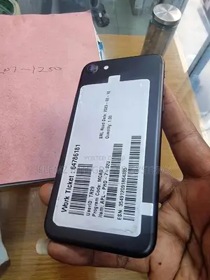 Apple iPhone 7 32 GB Black