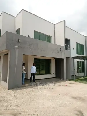 Furnished 4bdrm Duplex in Greenfield, Opic, Berger for rent