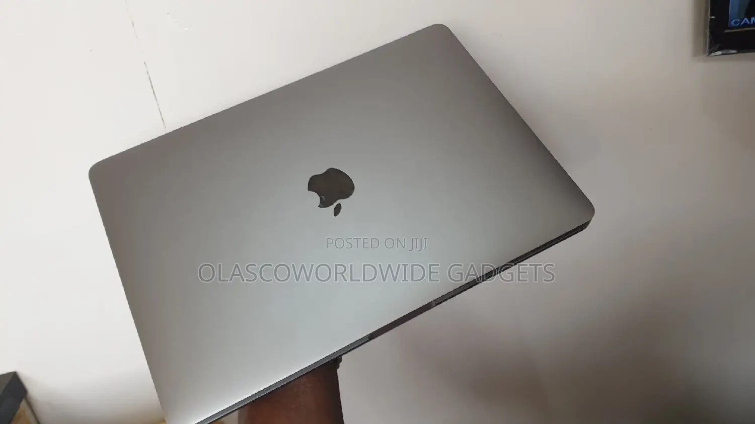 Laptop Apple MacBook Pro 2018 16GB Intel SSD 256GB