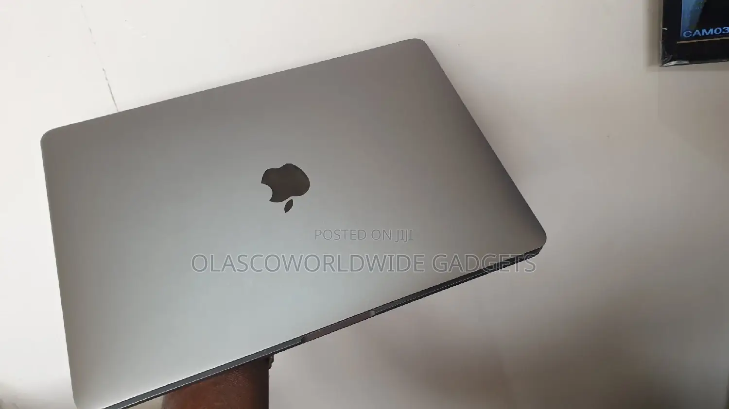 Laptop Apple MacBook Pro 2018 16GB Intel SSD 256GB