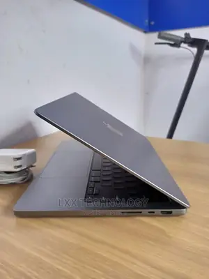 Laptop Apple MacBook Pro 2023 M2 16GB Apple M2 SSD 512GB