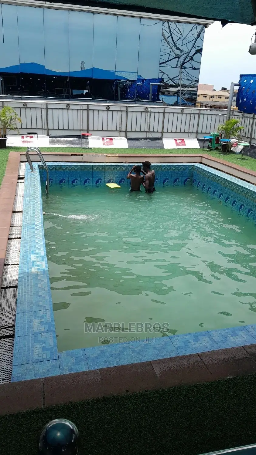 Quality Swimming Pool Tiles Available