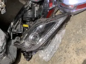 Rx 350 2013 Headlight Available as Seen