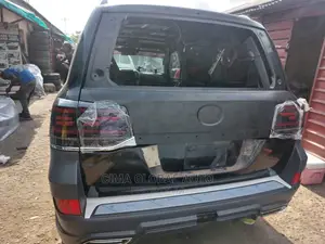 2010 Landcruiser Upgraded to 2021 Latest Model