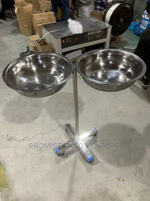 Bowl Stand Double