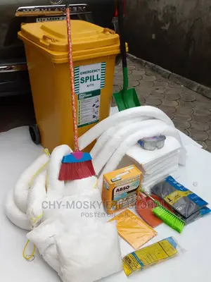 Emergency Oil Spill Kit (240liters)