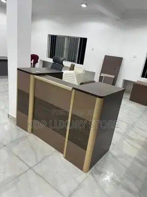 1.6 Meters Reception Office Table