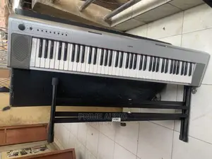 Yamaha Piaggero NP31S Electronic Keyboard