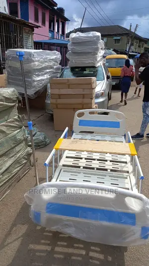 Single Crank Hospital Bed