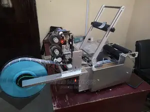 Bottle Labeling Machine for Sticker