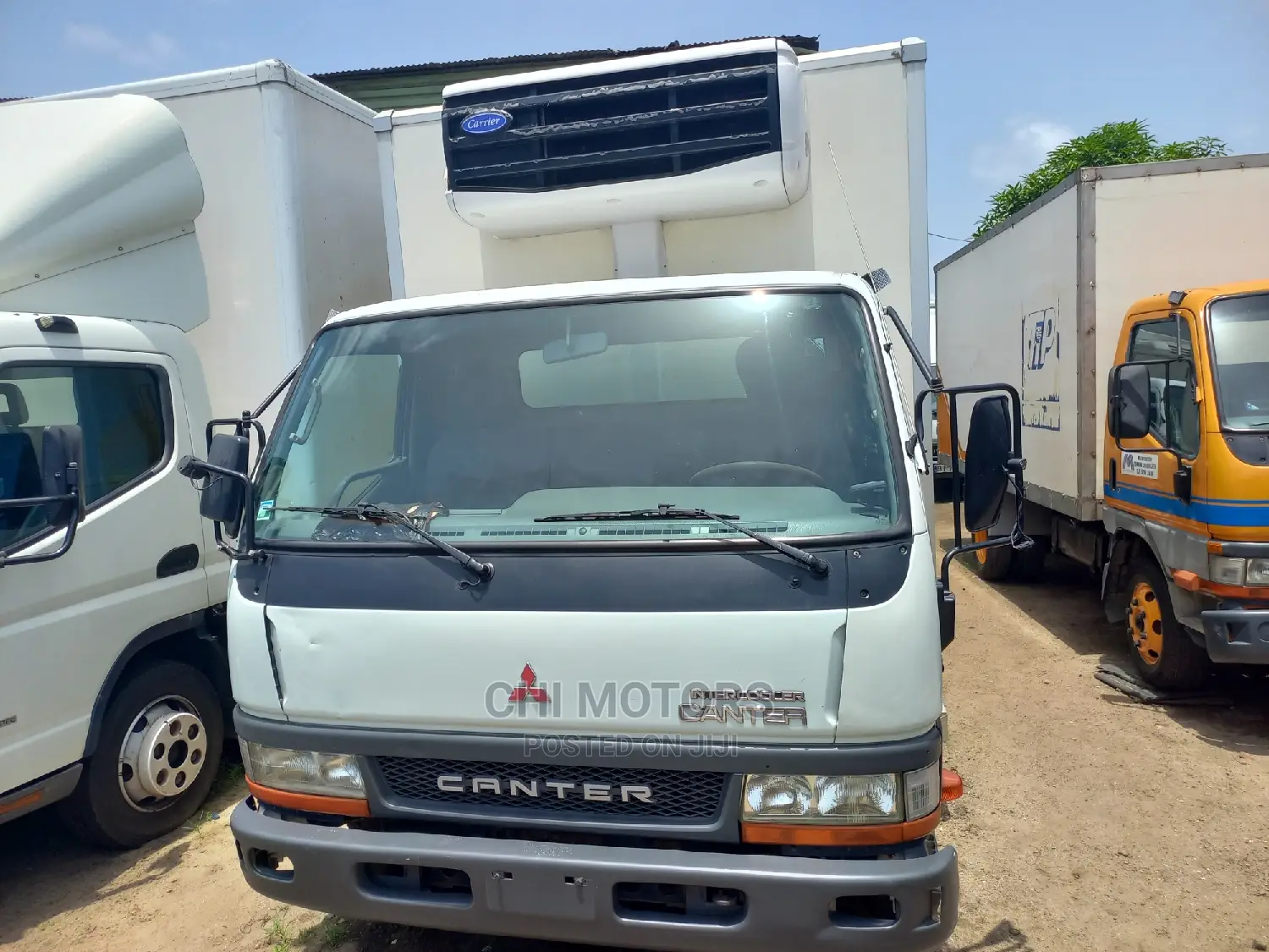 Mitsubish Canter Cooling Van