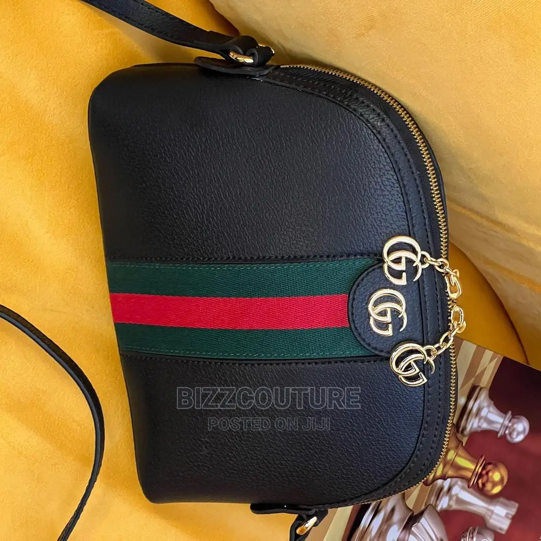 Original GUCCI Shoulder Bags Available in Store