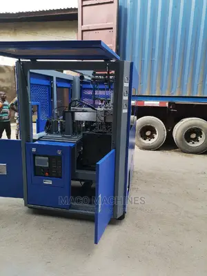 Automatic Pet Blowing Machine