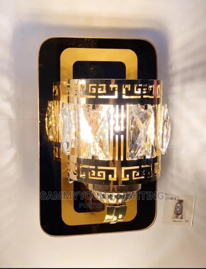Quality Designed Crystal Wall Bracket Light