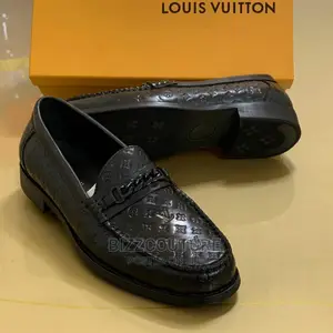 Original LOUIS VUITTON Loafers Size 40-50 Available in Store
