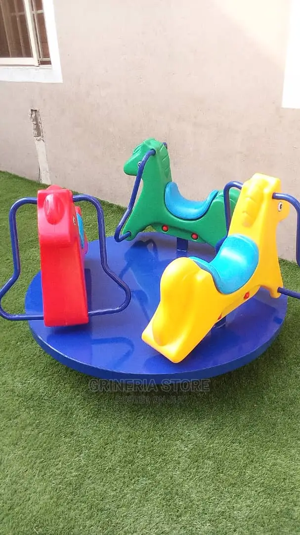 3 Seaters Merry Go Round