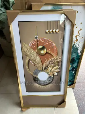 Wall Portrait Golden Decorative Frame