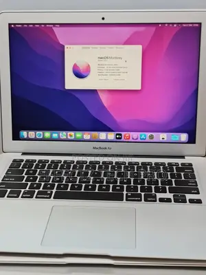 Laptop Apple MacBook Air 2017 8GB Intel Core I5 SSD 128GB