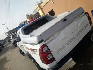 Boot Cover New Model Carry Boy Hilux =*