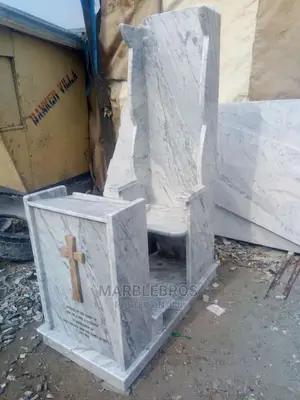 Marble Alter Furnitures Mb