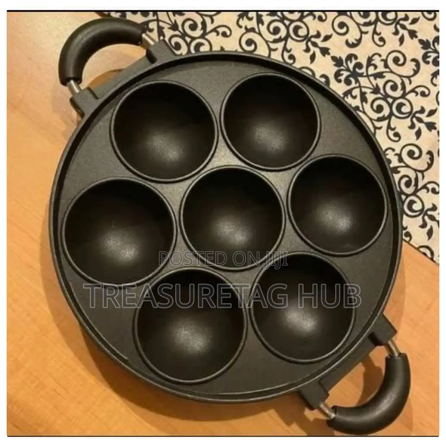 Mass Pan With Cover