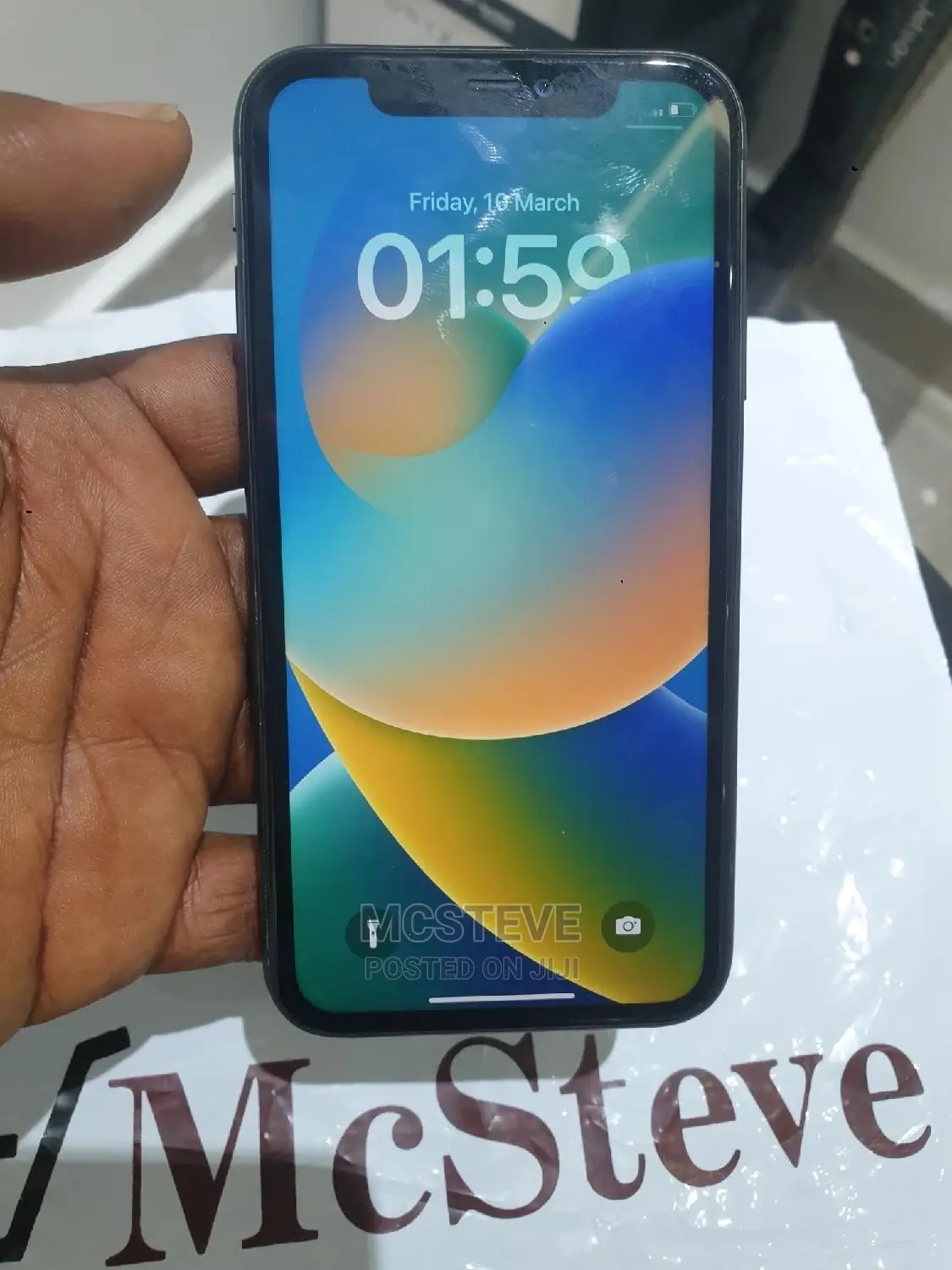 Apple iPhone 11 64 GB Gray
