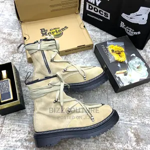 Original DR MARTENS Leather Boost Available in Store